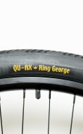 QU-AX Reifen 787 mm (36"), King George Ultimate, schwarz